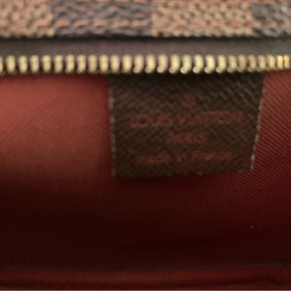 Authentic Louis Vuitton Trousse Damier ebene - Picture 11 of 16